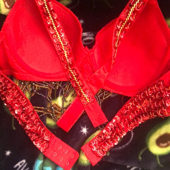 Gently worn custom made showgirl/carnival costume - Picture 4 of 14